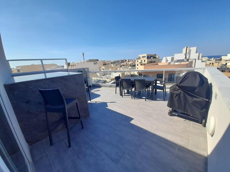 Marsaskala Sea View Duplex Penthouse - Mive Properties Exterior photo